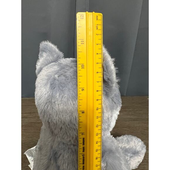 Health Touch Vibrating Massager Light Gray Husky‎ Plush - Picture 7 of 7